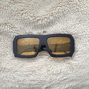 LORVAE Sunglasses